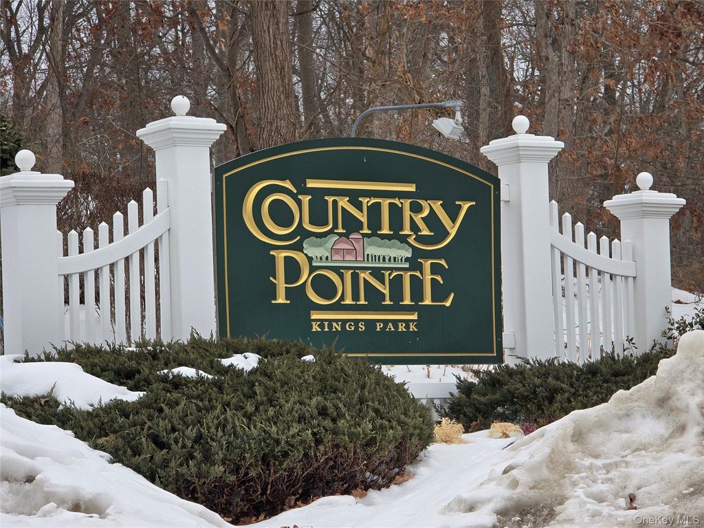 Photo of 9 Mohannis Way, Kings Park, NY 11754 (MLS # 960508)