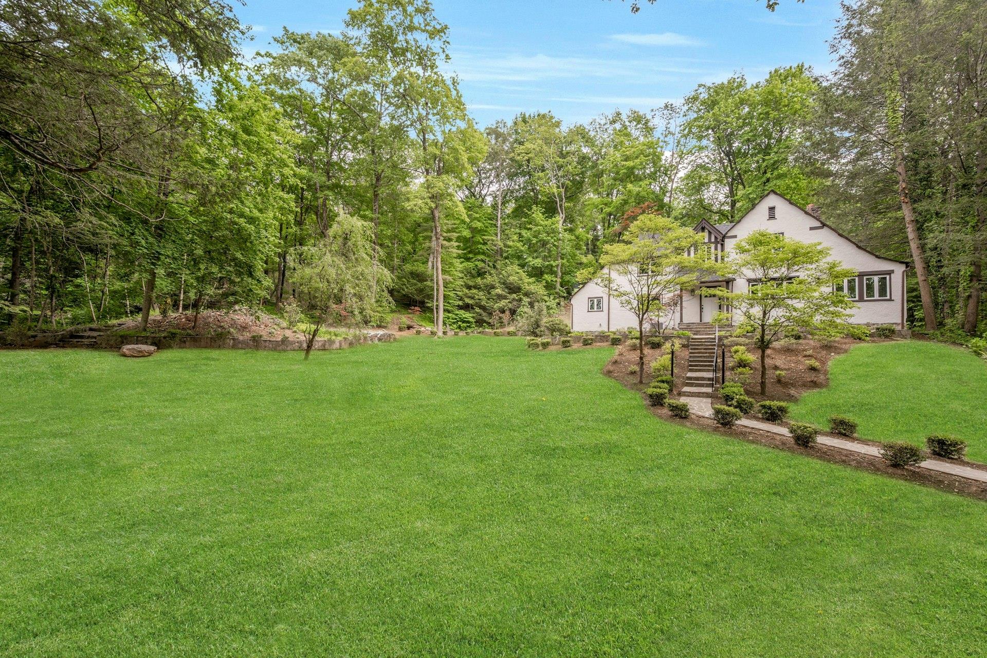 34 Glenside Place, Chappaqua, New York image 34