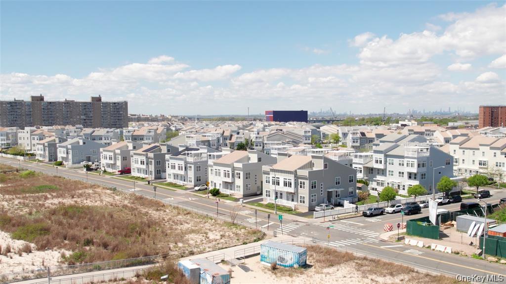 6910 Beach Front Road