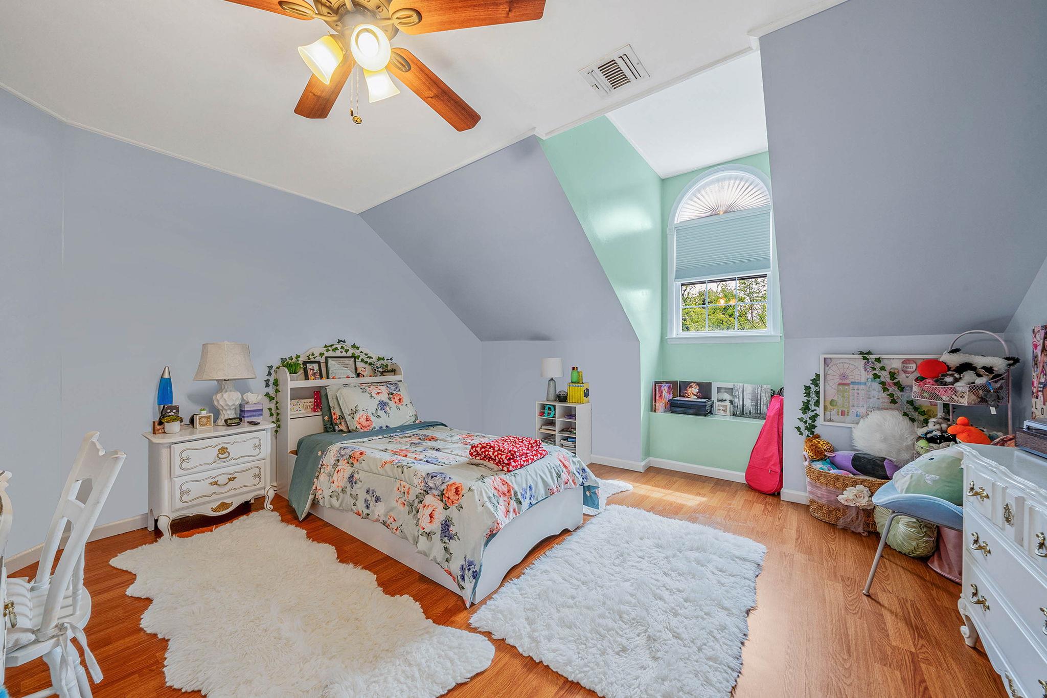 8 Emerald Court, Moriches, New York image 29