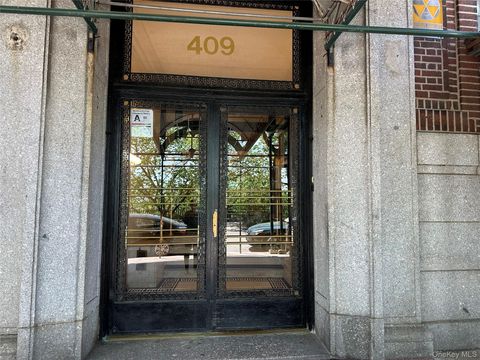 409 Edgecombe Avenue 7F New York (Manhattan) NY 10032