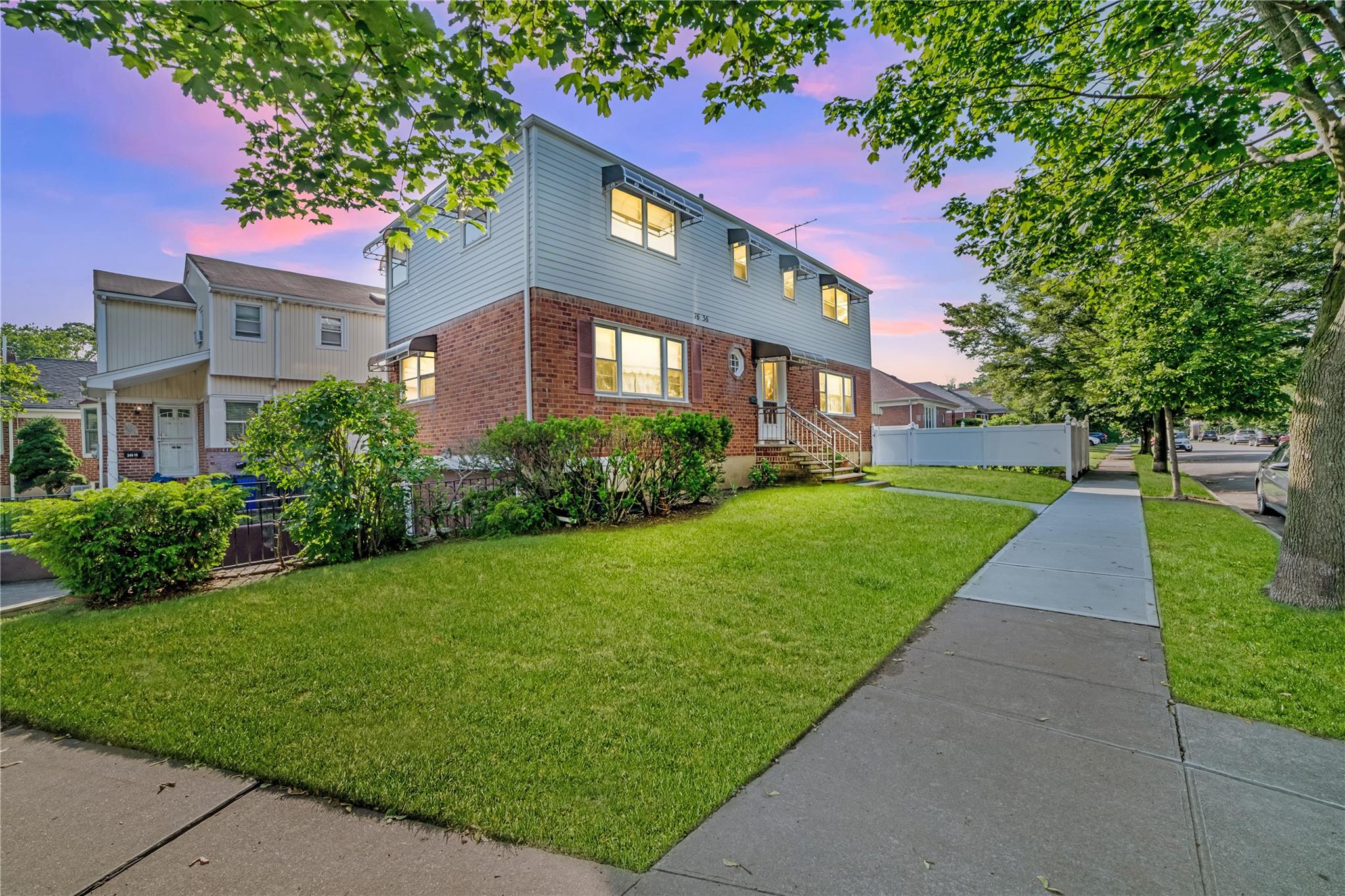 250th Street, Bellerose, Queens, NY - 3 Bedrooms  
3 Bathrooms  
12 Rooms - 