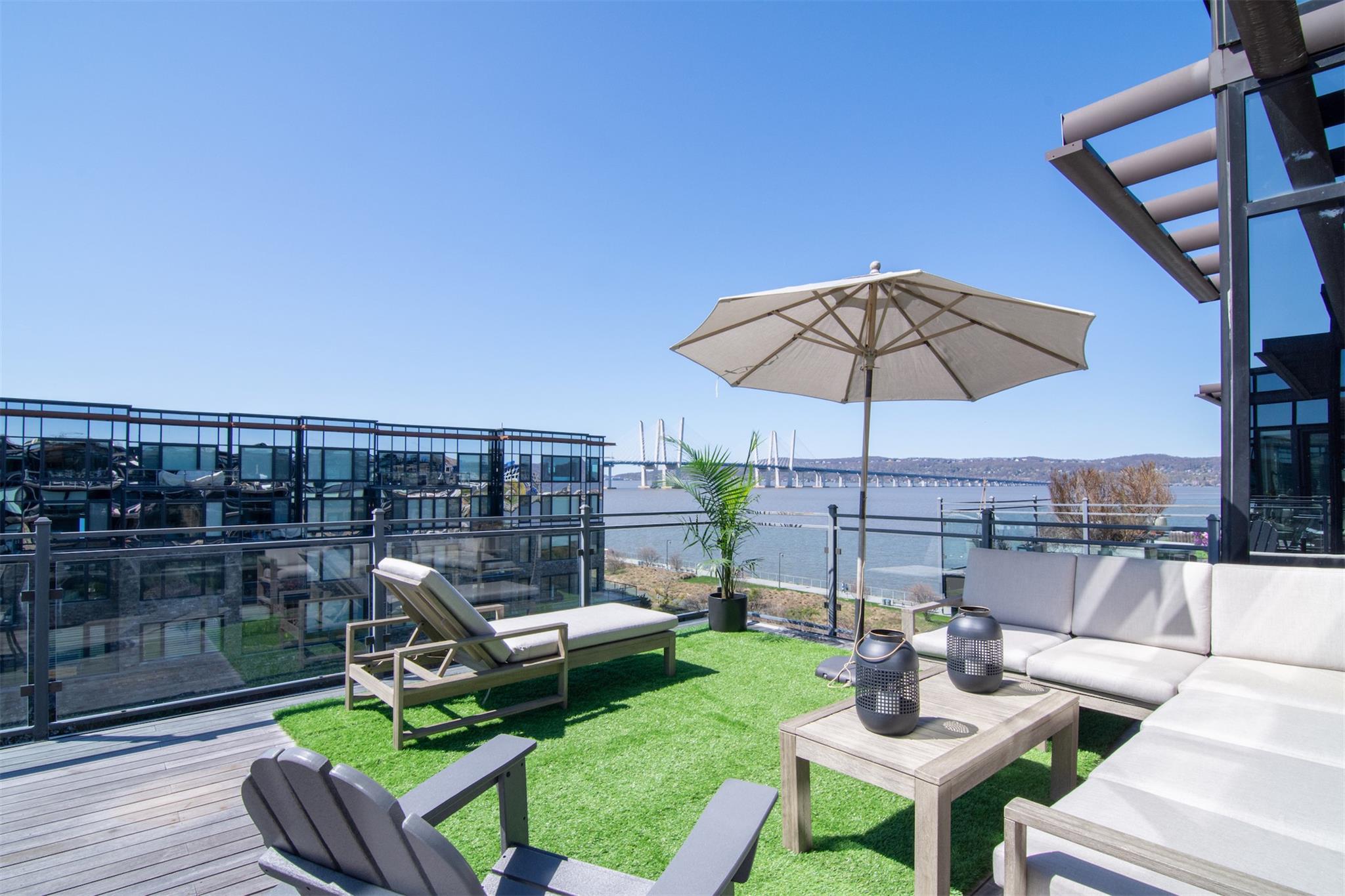 18 Rivers Edge Drive #506, Tarrytown, New York image 17
