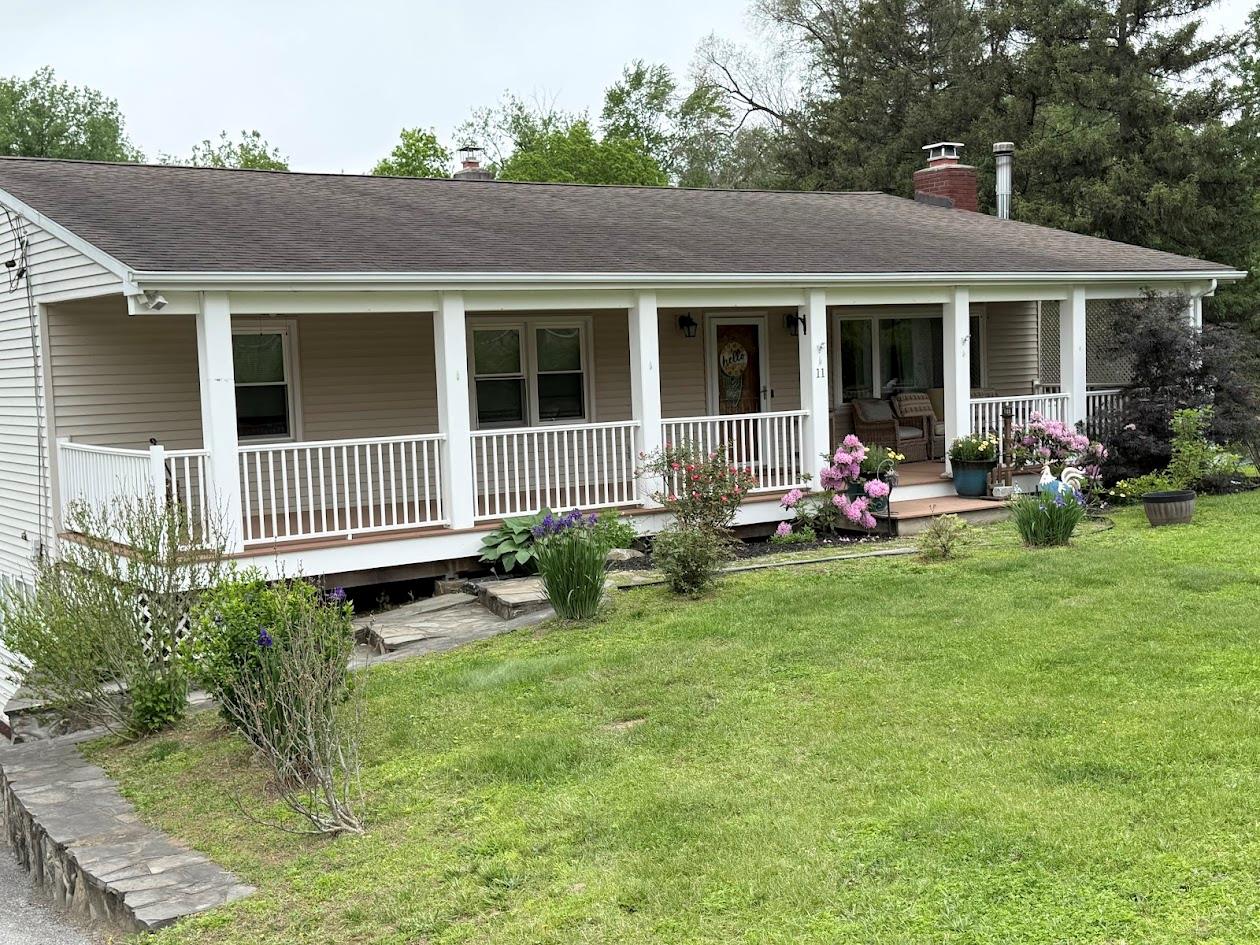 11 Queen Anne Lane Ln, Wappingers Falls, New York image 1