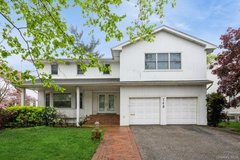 748 Sherwood Street, North Woodmere, NY 11581 - MLS#: 821399