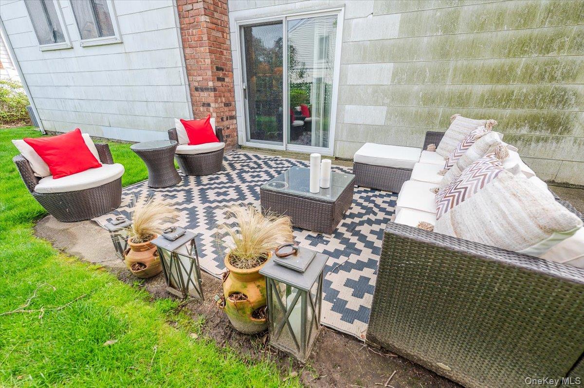 Atlantic Beach, New York 11509, United States, 4 Bedrooms Bedrooms, ,3 BathroomsBathrooms,Residential,Active,197312