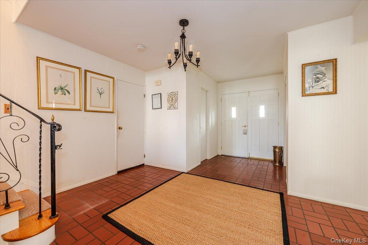 Atlantic Beach, New York 11509, United States, 4 Bedrooms Bedrooms, ,3 BathroomsBathrooms,Residential,Active,197312