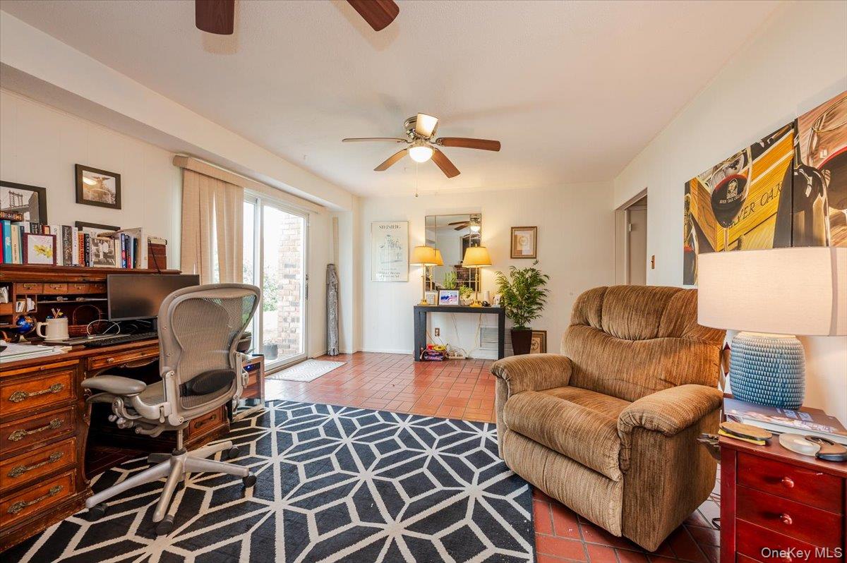 Atlantic Beach, New York 11509, United States, 4 Bedrooms Bedrooms, ,3 BathroomsBathrooms,Residential,Active,197312