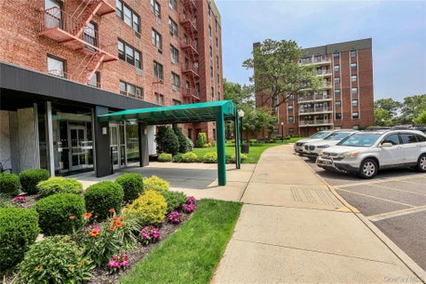 Homes For Sale - 8420 153rd Ave #4C<br/> Howard Beach, NY 11414