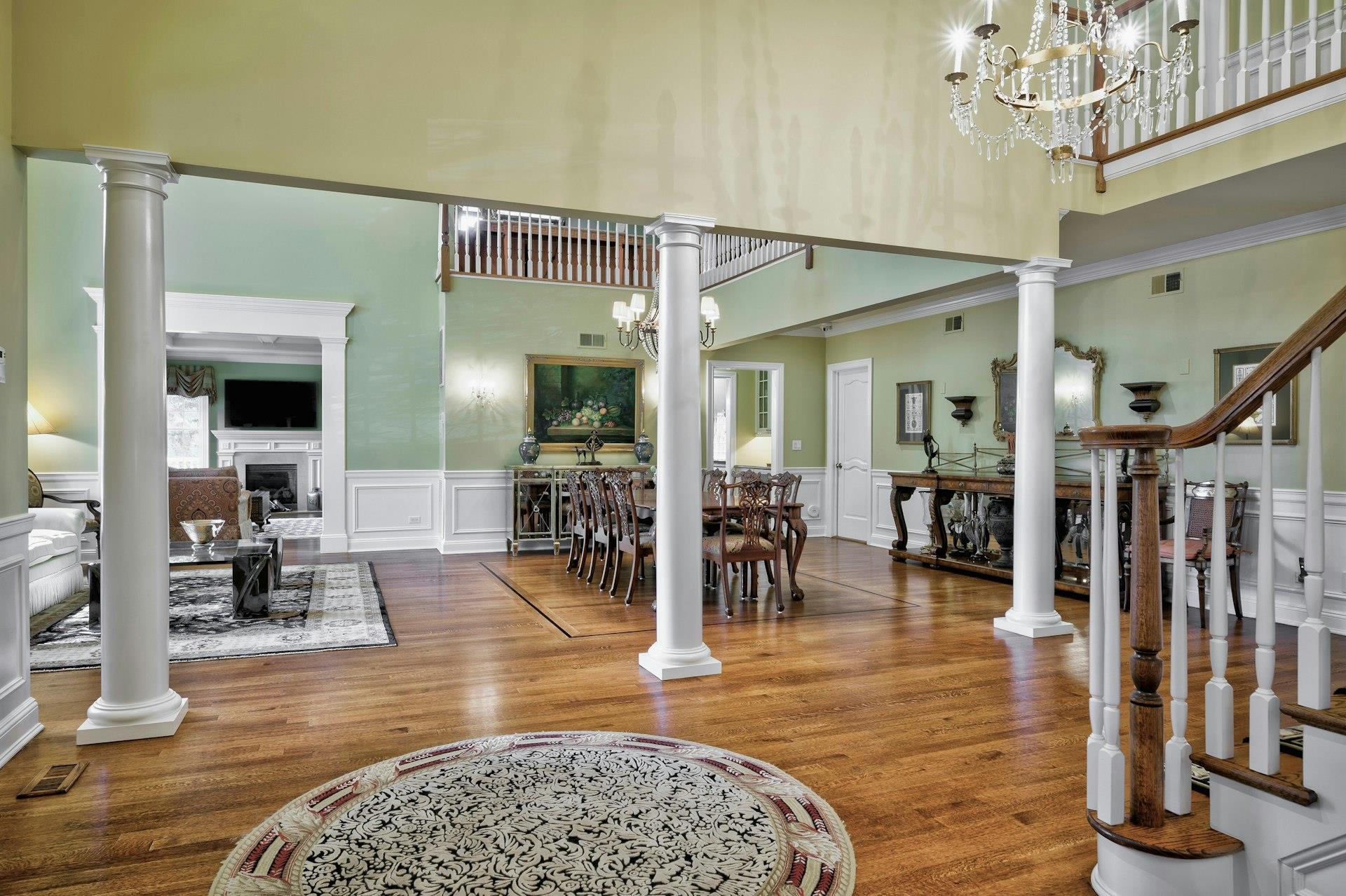 21 Hathaway Lane, Manhasset, New York image 10