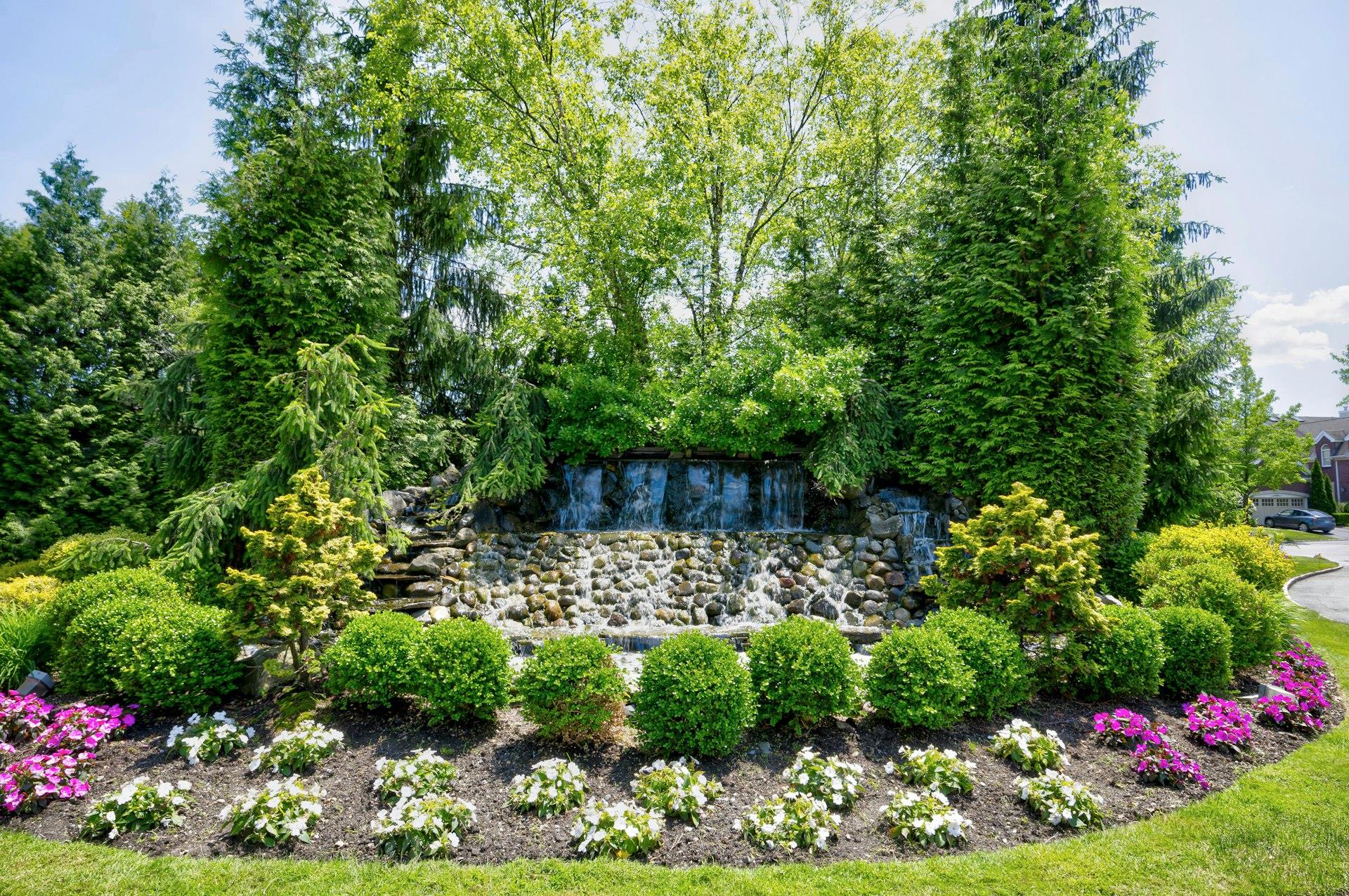21 Hathaway Lane, Manhasset, New York image 42