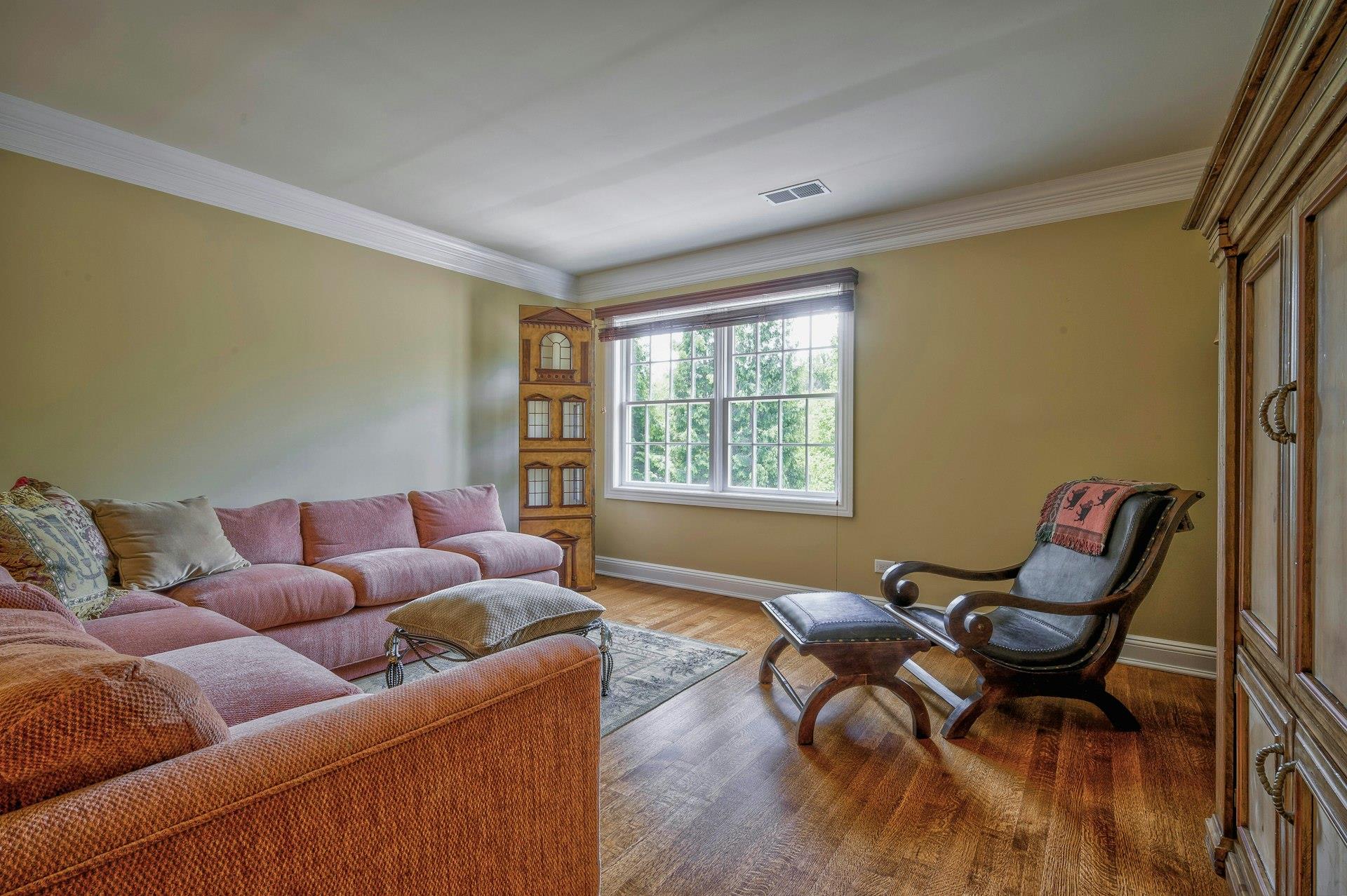 21 Hathaway Lane, Manhasset, New York image 34