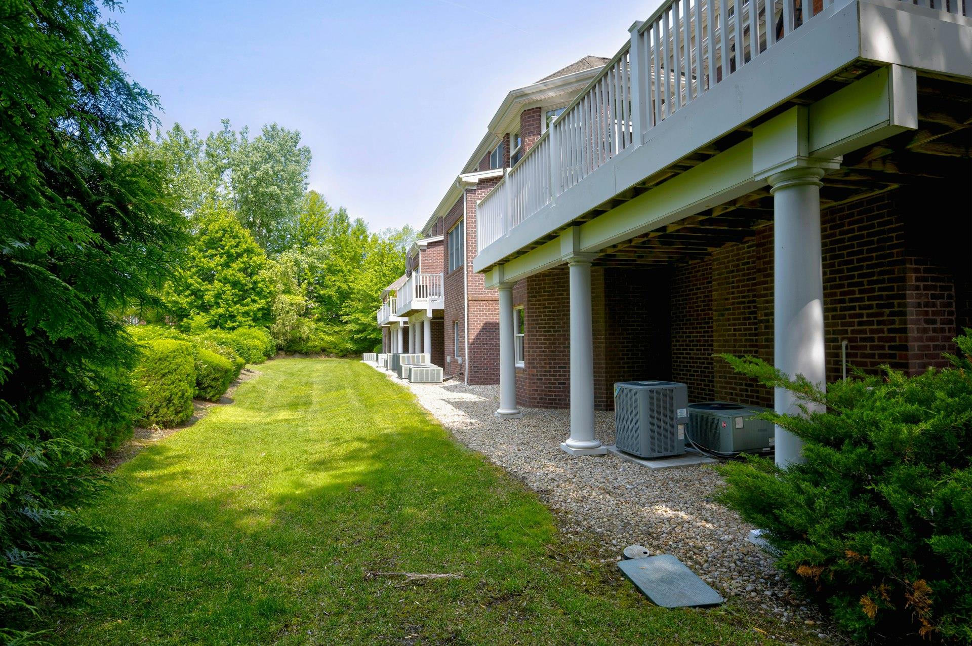 21 Hathaway Lane, Manhasset, New York image 41
