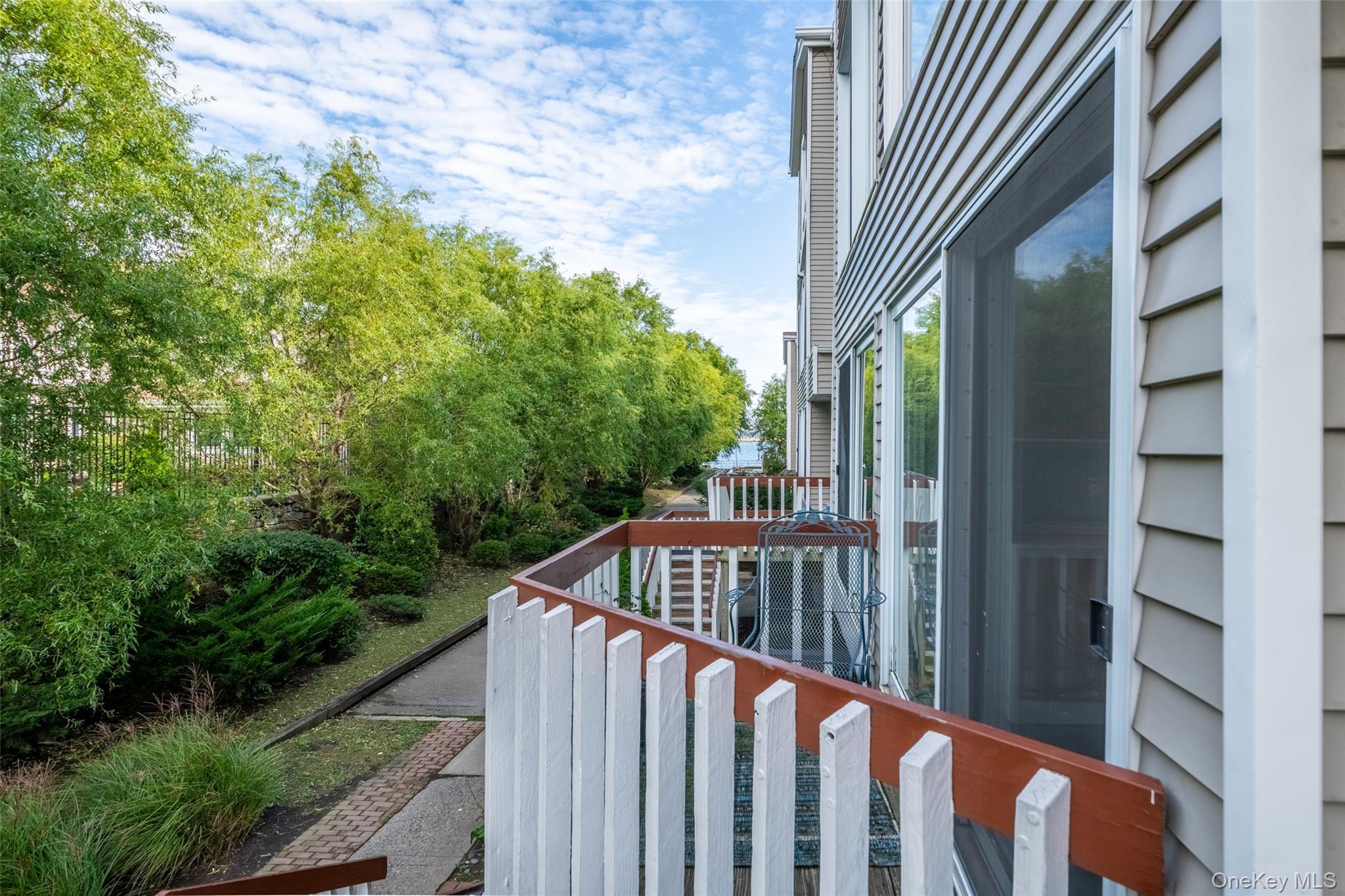 18 Windward Lane 17