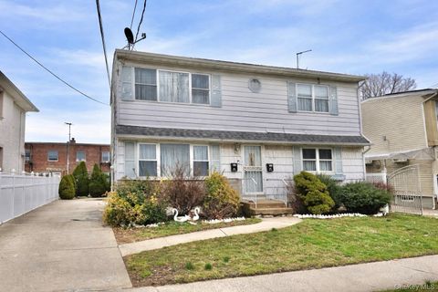 Multifamily For Sale - 23-35 129th Street<br/> College Point, NY 11356
