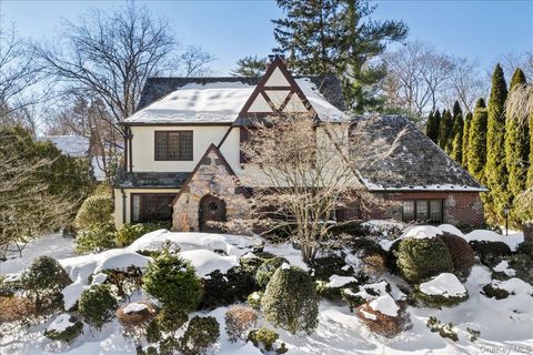 46 FENIMORE Road Scarsdale NY 10583