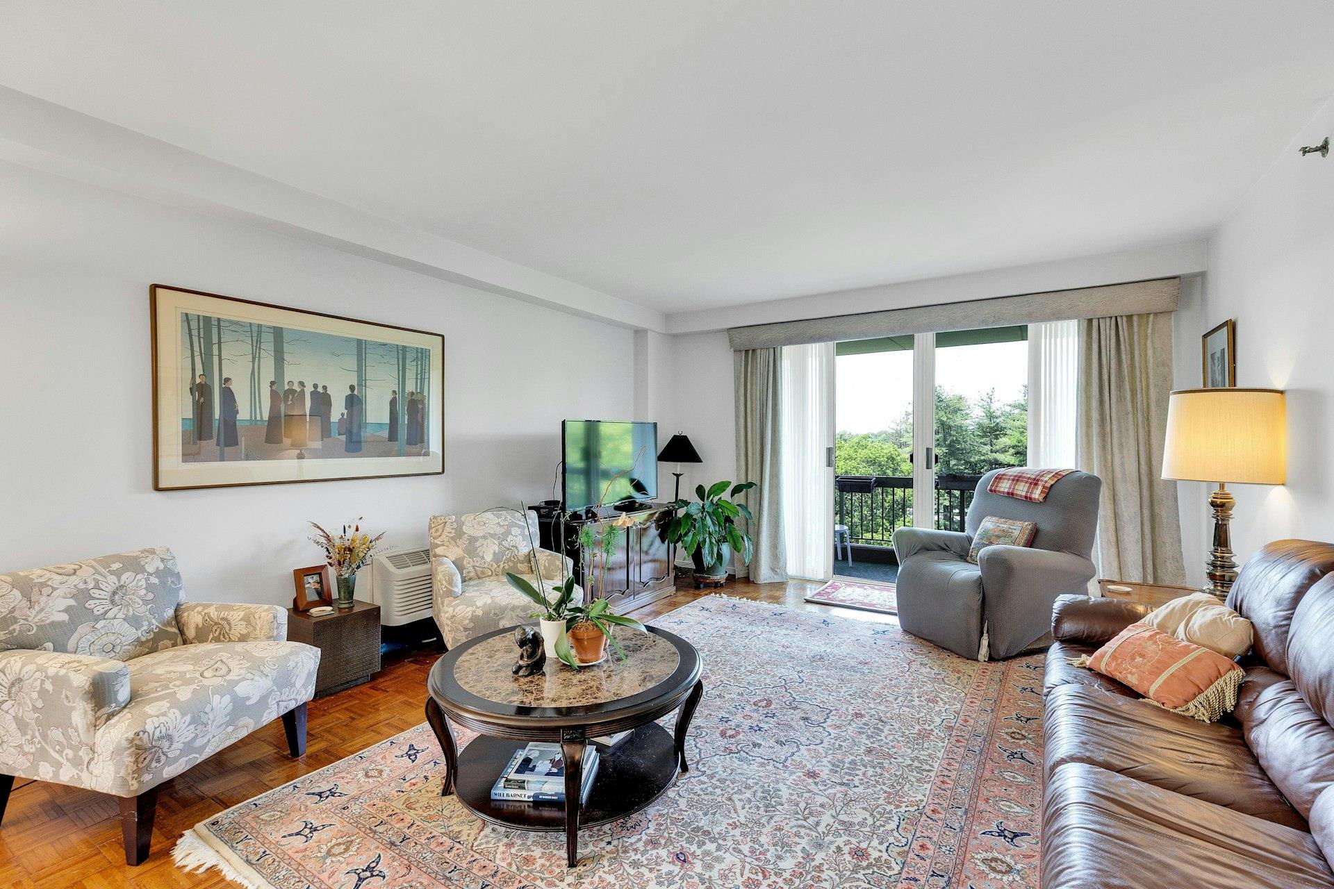 100 Hilton Avenue Avenue #510 E, Garden City, New York image 18