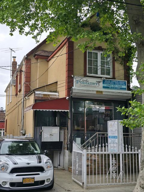 10412 121st Street Richmond Hill S. NY 11419