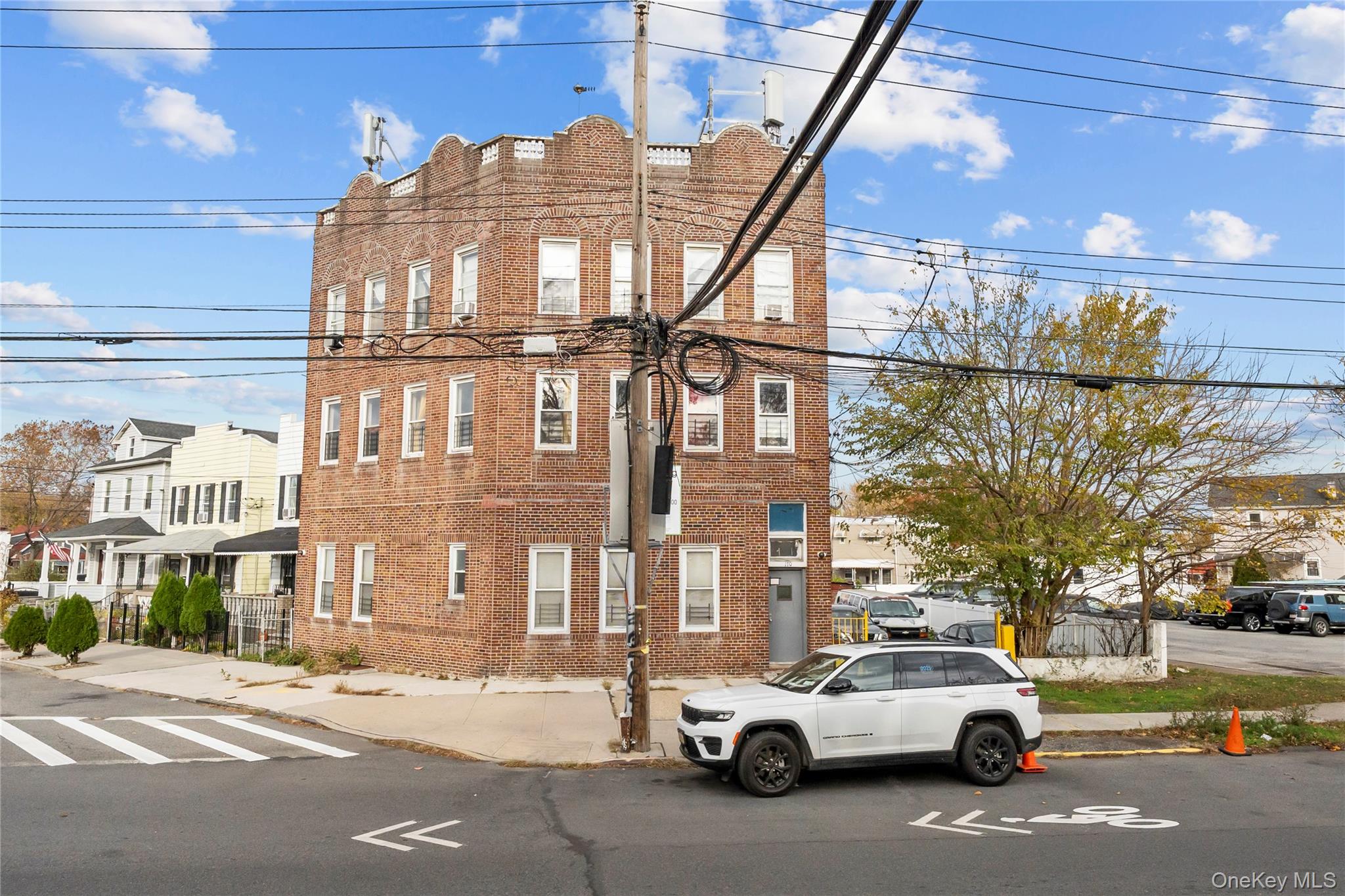 170 Soundview Avenue