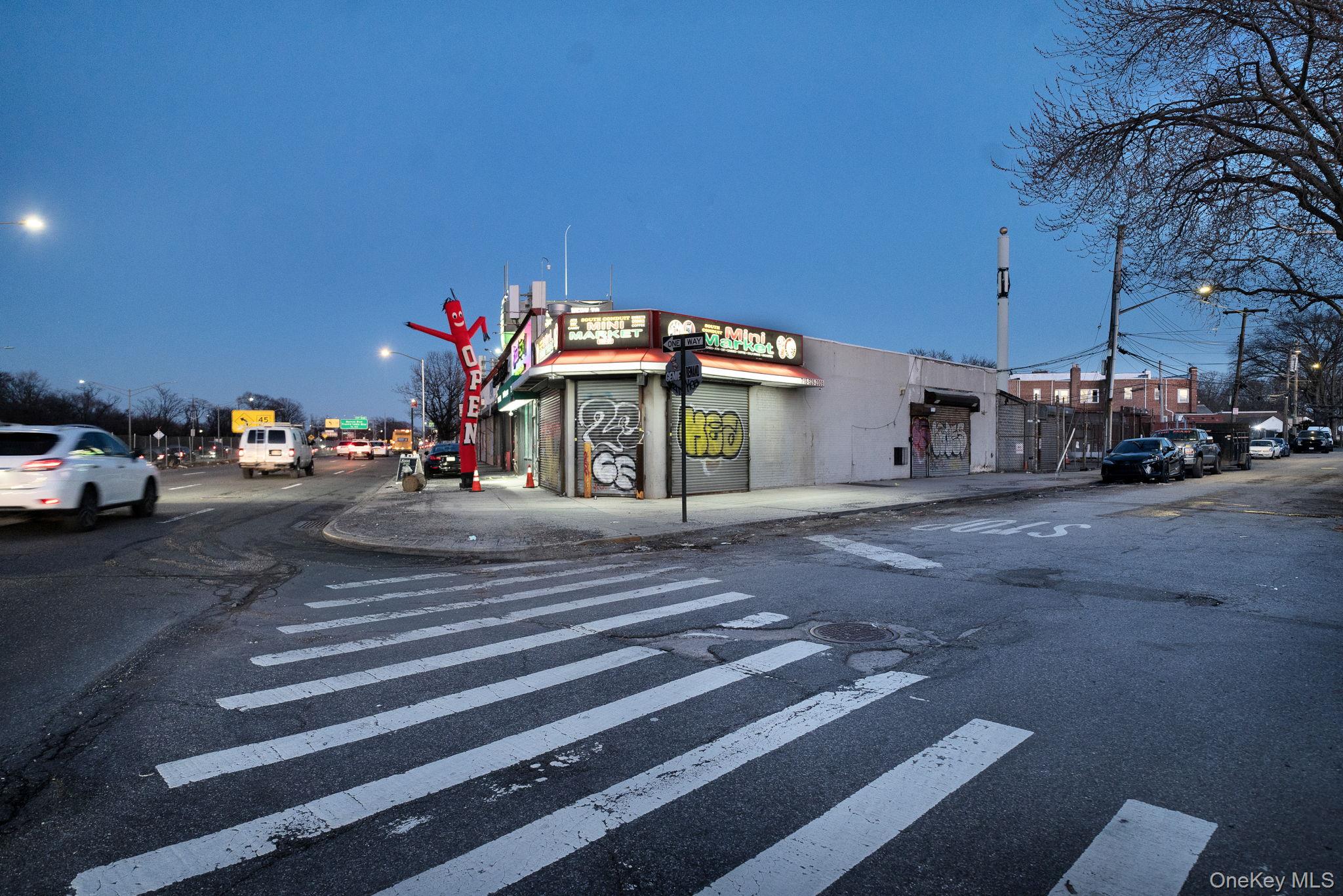 230-02 S Conduit Avenue