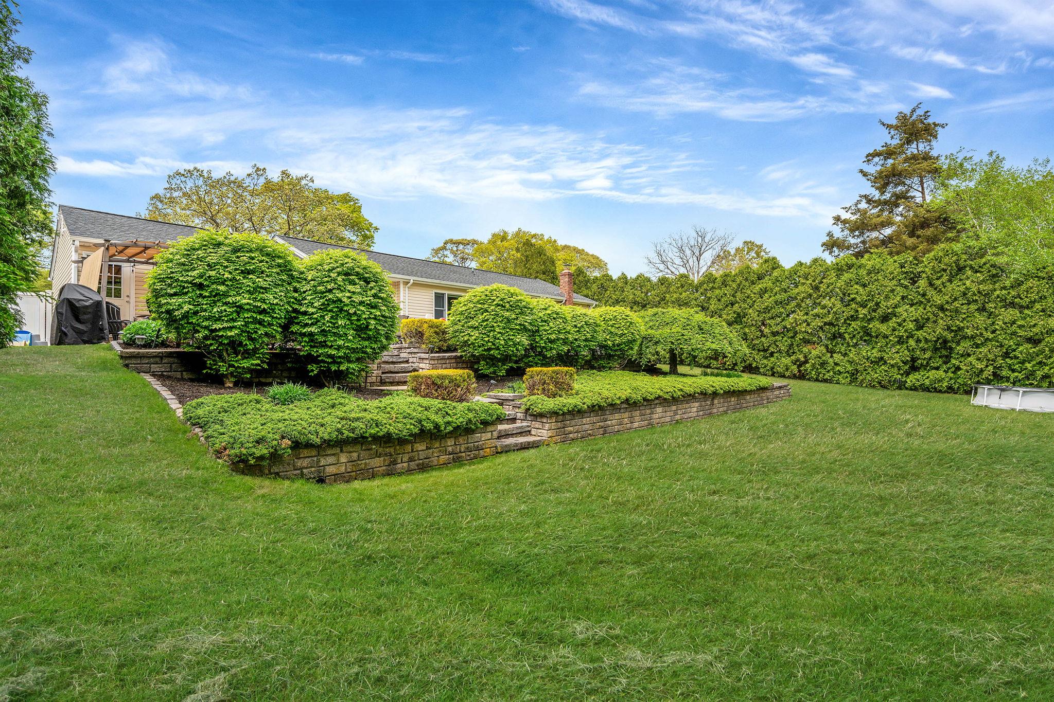25 Whitewood Drive, Rocky Point, New York image 12