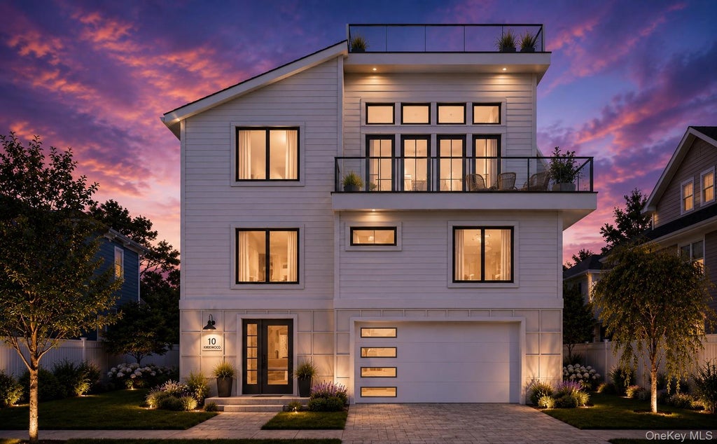 Photo of 10 Kirkwood Street, Long Beach, NY 11561 (MLS # 997212)