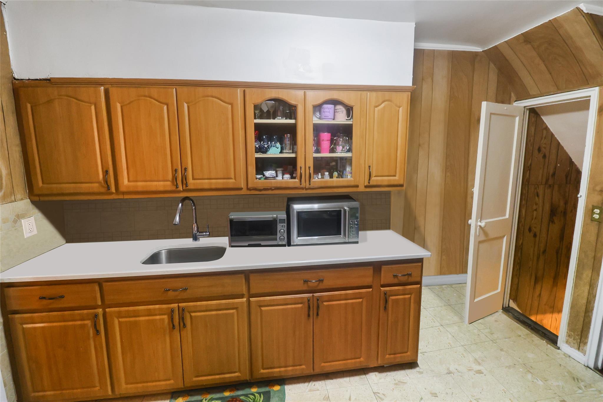 2959 Laconia Avenue, Bronx, New York image 11