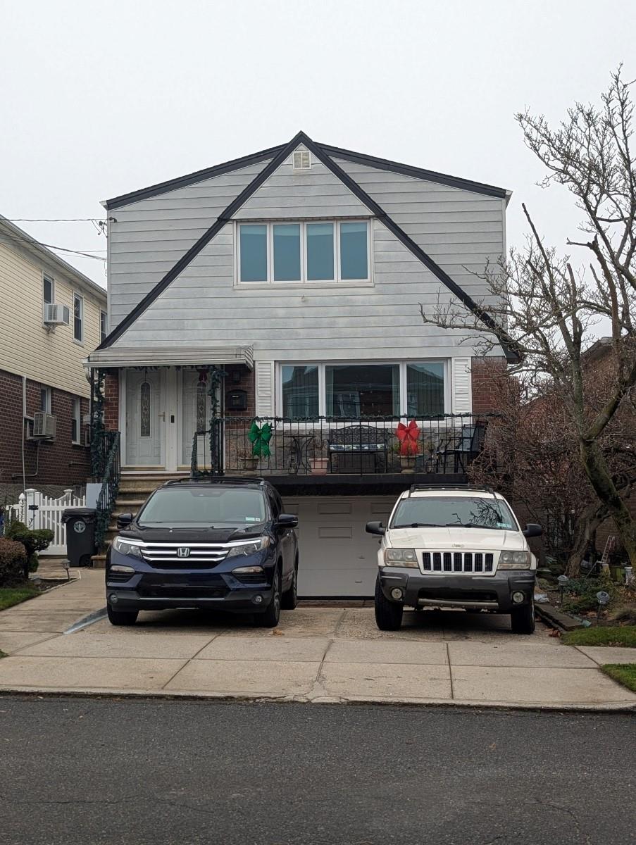 Rental Property at 129th Street, College Point, Queens, NY - Bedrooms: 3 
Bathrooms: 1  - $3,250 MO.