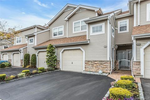 99 Carriage Lane, Plainview, NY 11803 - MLS#: 983931