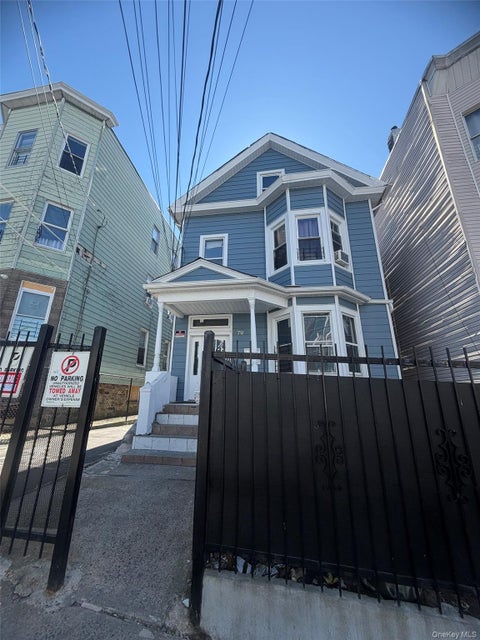Apartment For Rent - 78 Maple Street #1FL<br/> Yonkers, NY 10701