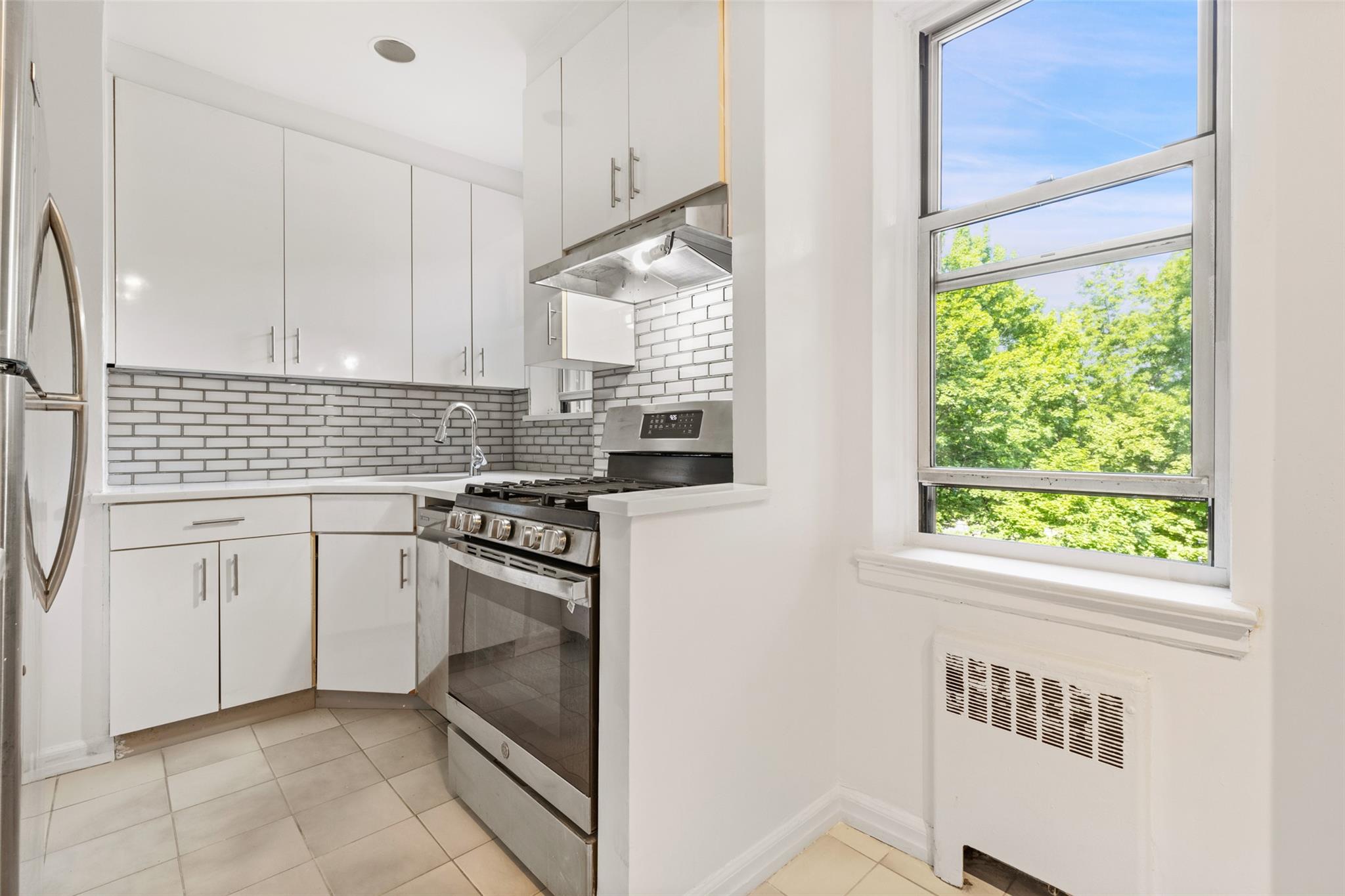 640 W 231st Street #5FF, Bronx, New York image 16
