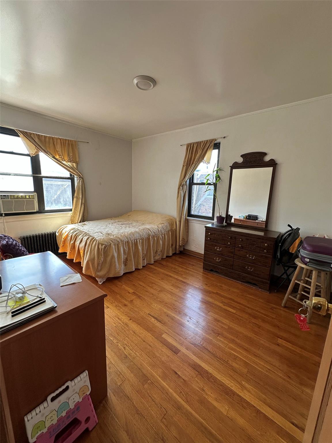 61-56 146th Place, Flushing, New York image 9