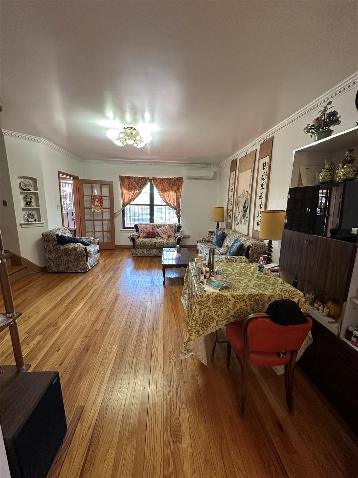 61-56 146th Place, Flushing, New York image 2