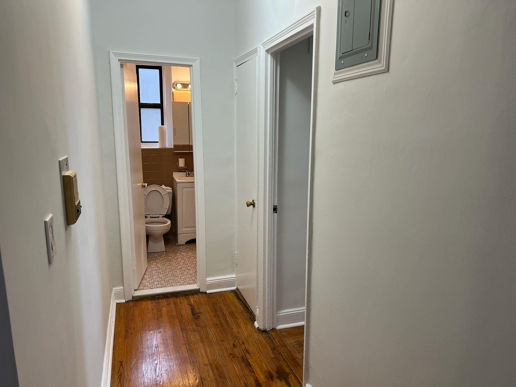 40-18 Hampton Street St #5-J, Elmhurst, New York image 7