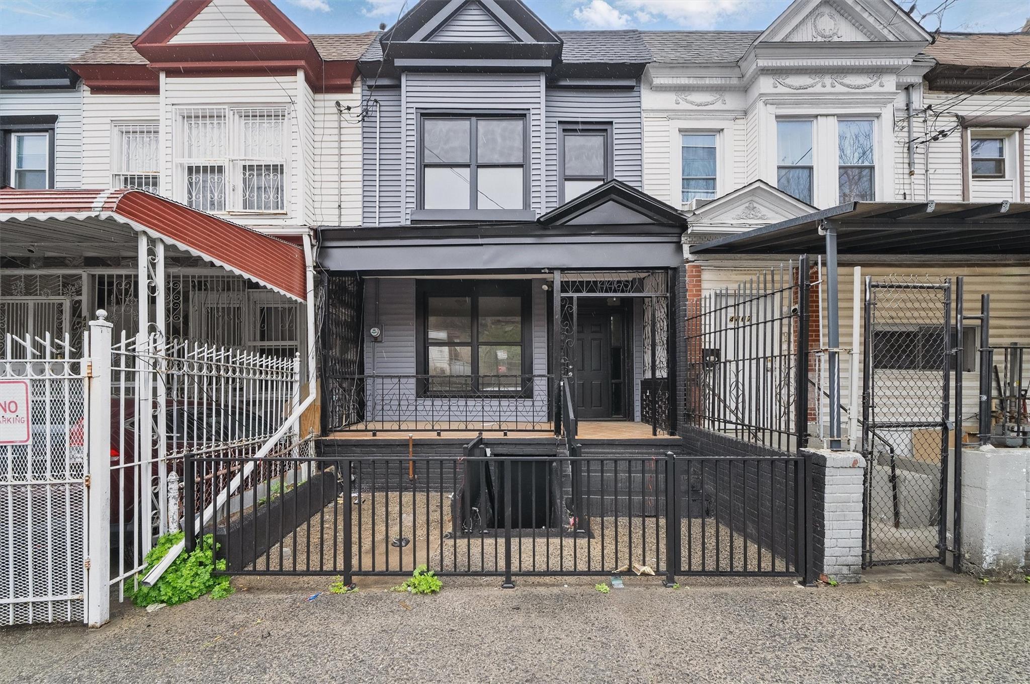 Property for Sale at Park Avenue, Bronx, New York - Bedrooms: 4  - $699,999