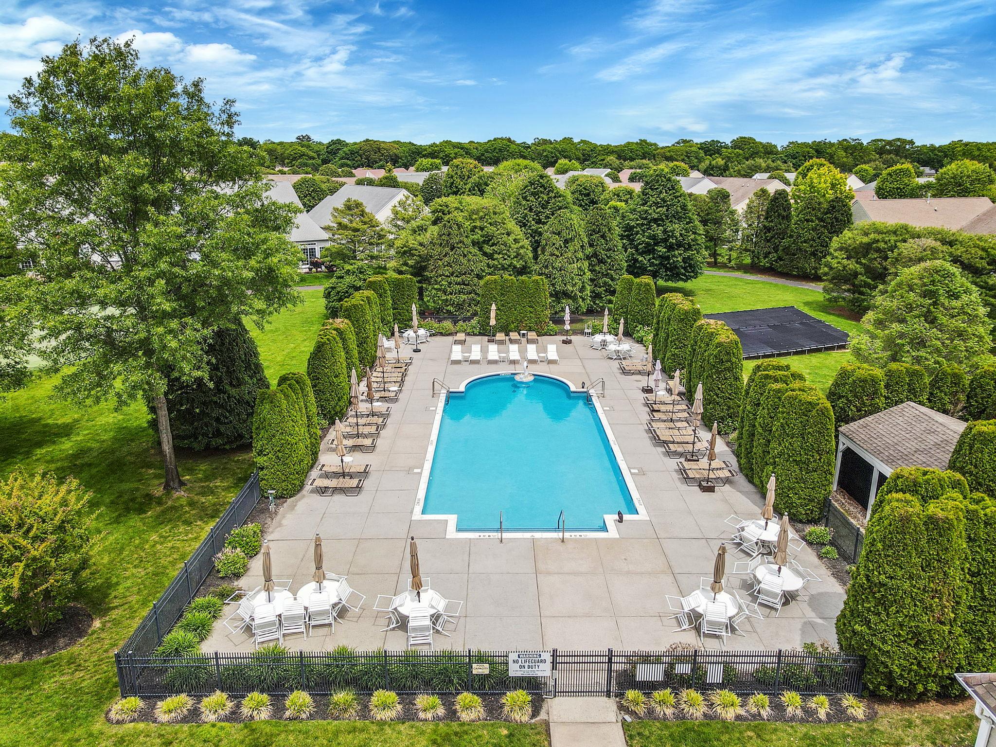 105 Louden Loop, Mount Sinai, New York image 39