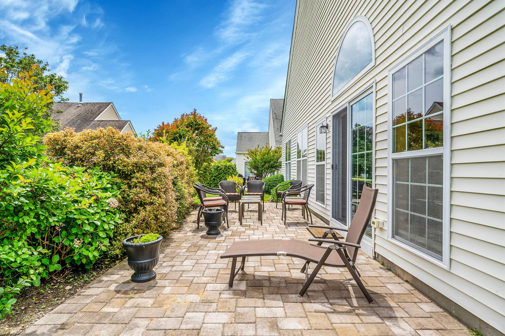 105 Louden Loop, Mount Sinai, New York image 31