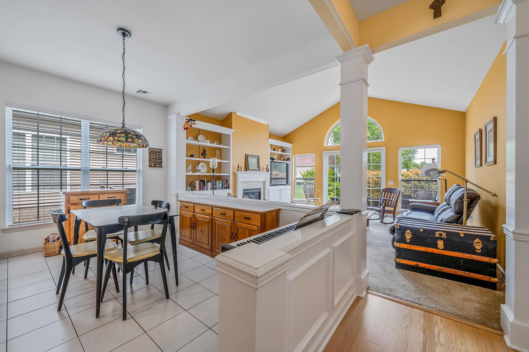 105 Louden Loop, Mount Sinai, New York image 18