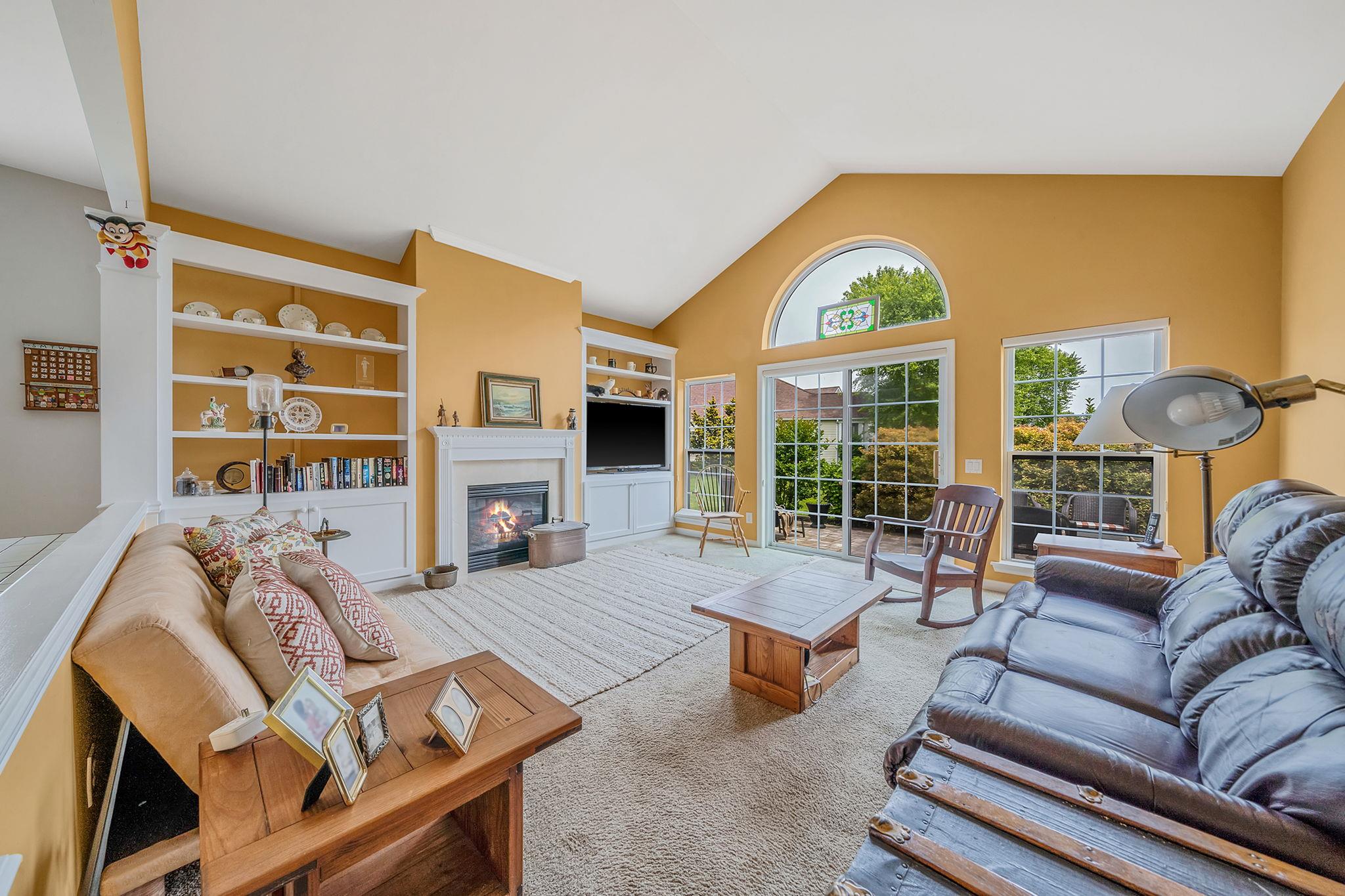 105 Louden Loop, Mount Sinai, New York image 19