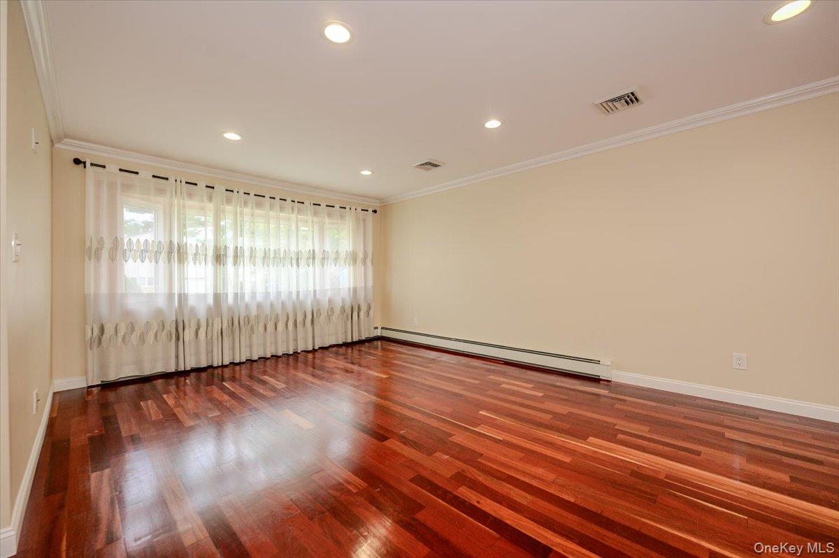 2664 Grayson Drive - Photo 3