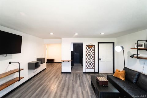 Homes For Sale - 88-29 155th Avenue #3F<br/> Howard Beach, NY 11414