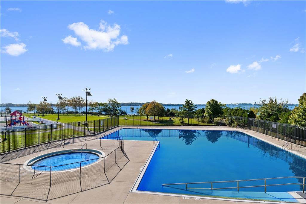 105 Surf Drive #25, Bronx, New York image 18