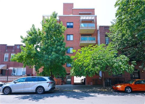 1520 W 10th Street 2A Brooklyn NY 11204