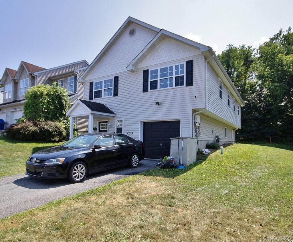 Photo of 346 Angelo Drive, Montgomery, NY 12549 (MLS # 992839)