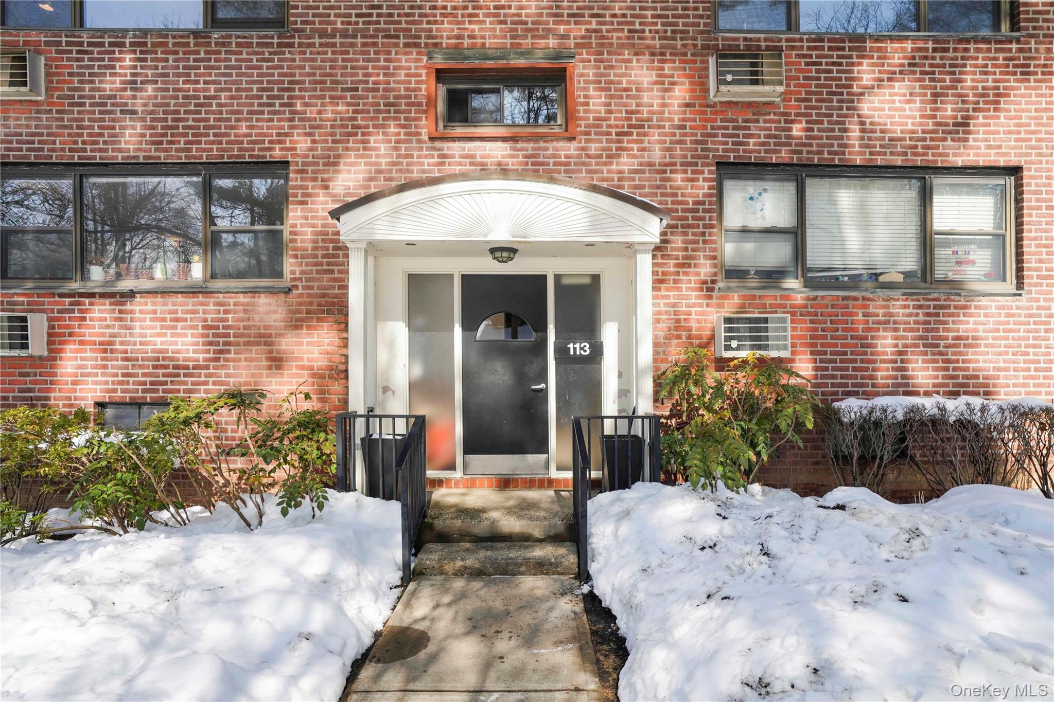 113 Beacon Hill Drive E25