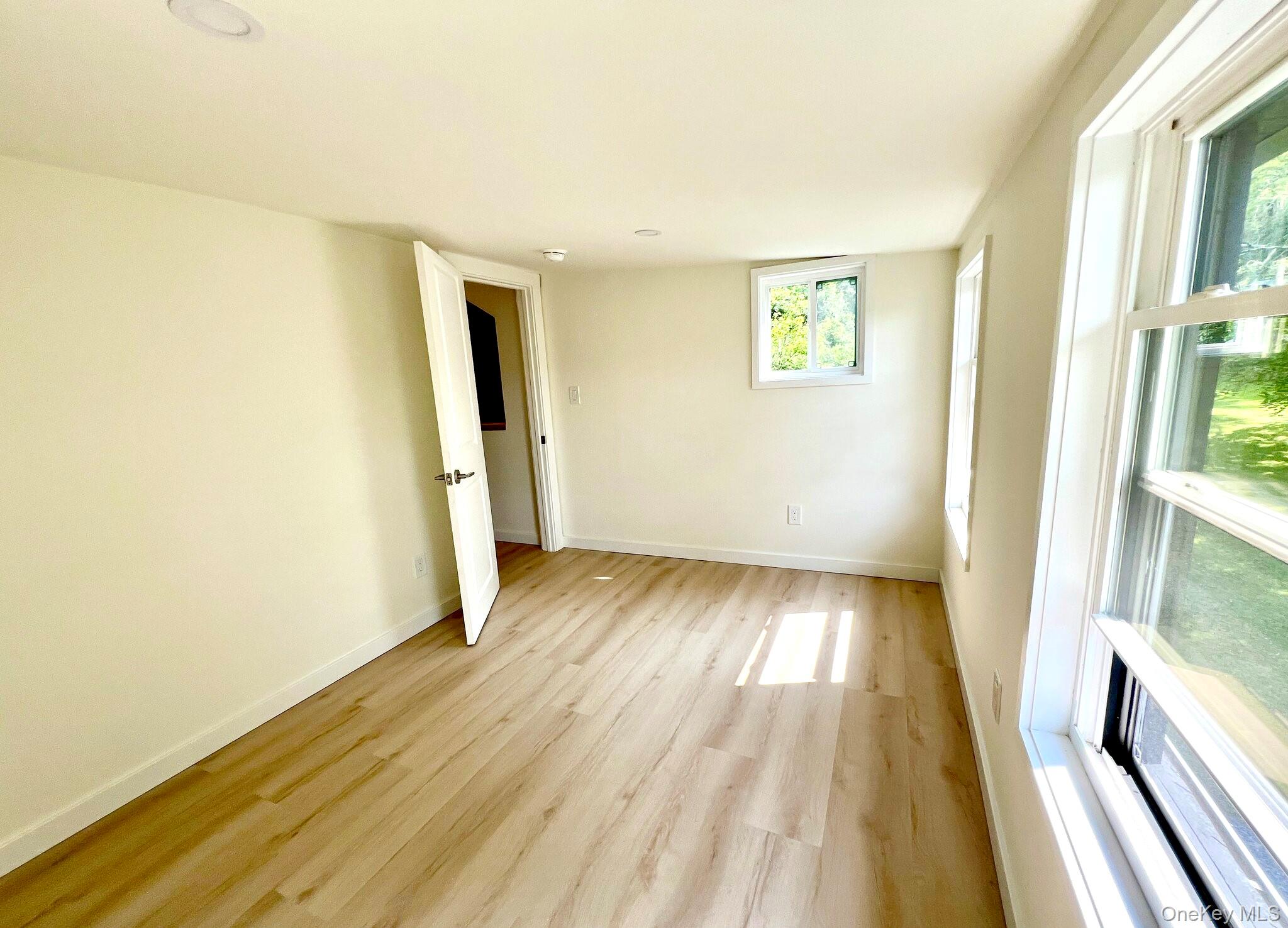 Poughkeepsie, New York 12601, United States, 2 Bedrooms Bedrooms, ,1 BathroomBathrooms,Residential,Active,189115