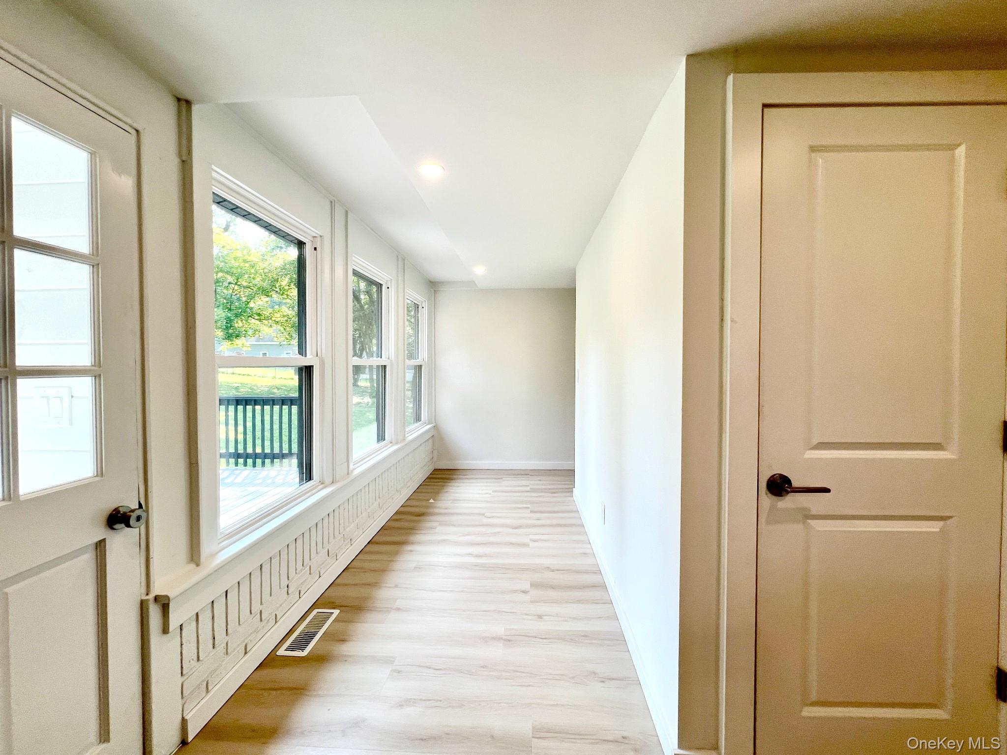 Poughkeepsie, New York 12601, United States, 2 Bedrooms Bedrooms, ,1 BathroomBathrooms,Residential,Active,189115