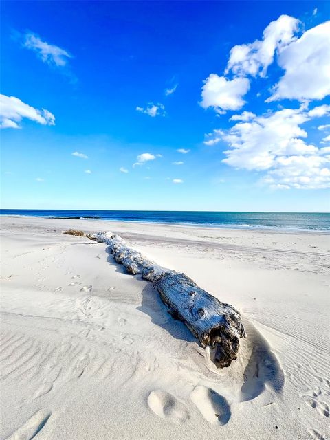 253 Dune #49 Westhampton Beach NY 11978