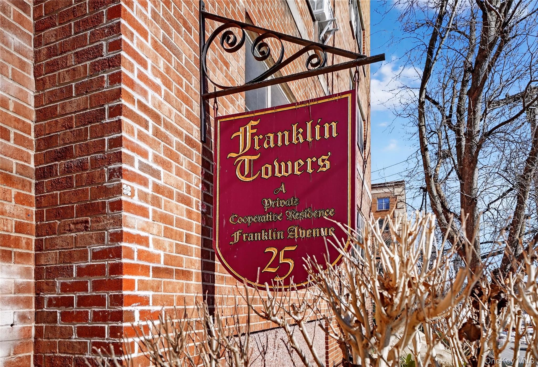 25 Franklin Avenue 2K