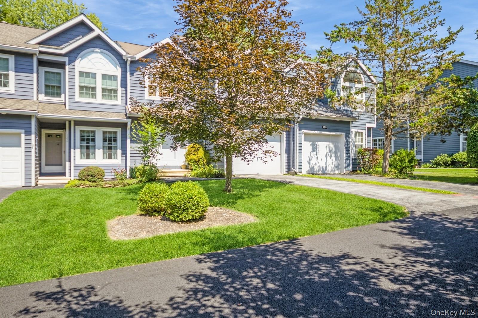 Hyde Park, New York 12538, United States, 2 Bedrooms Bedrooms, ,3 BathroomsBathrooms,Residential,Pending,195579